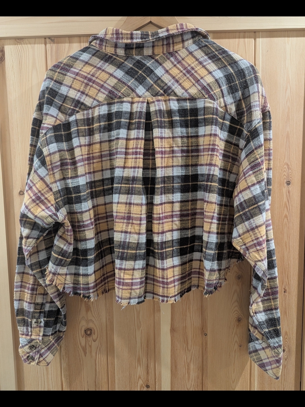 BDG Urban Outfitters Cropped Plaid Flannel Shirt - Picture 7 of 9